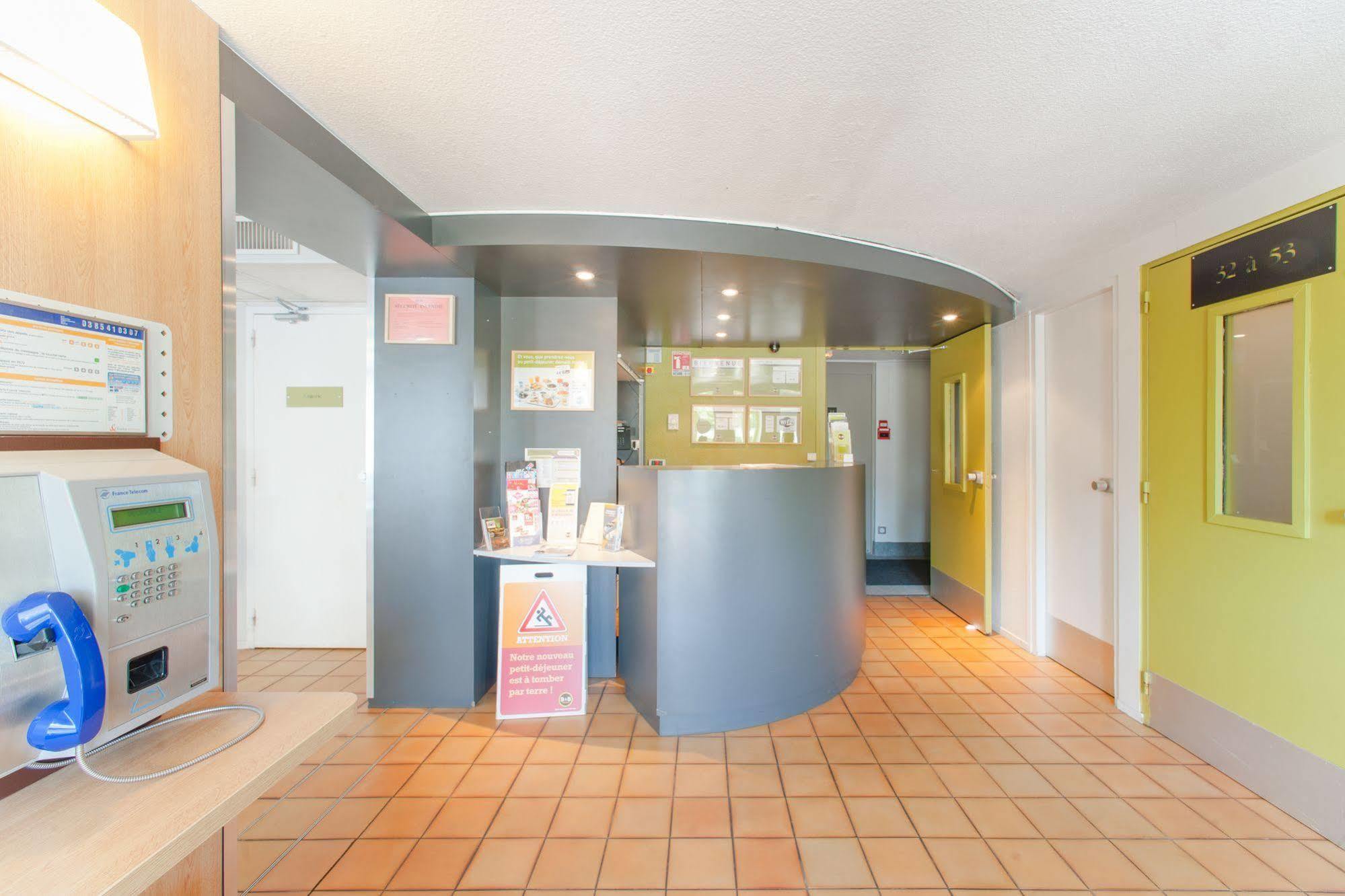 Kyriad Direct Chalon Sur Saone Nord Champforgeuil Экстерьер фото